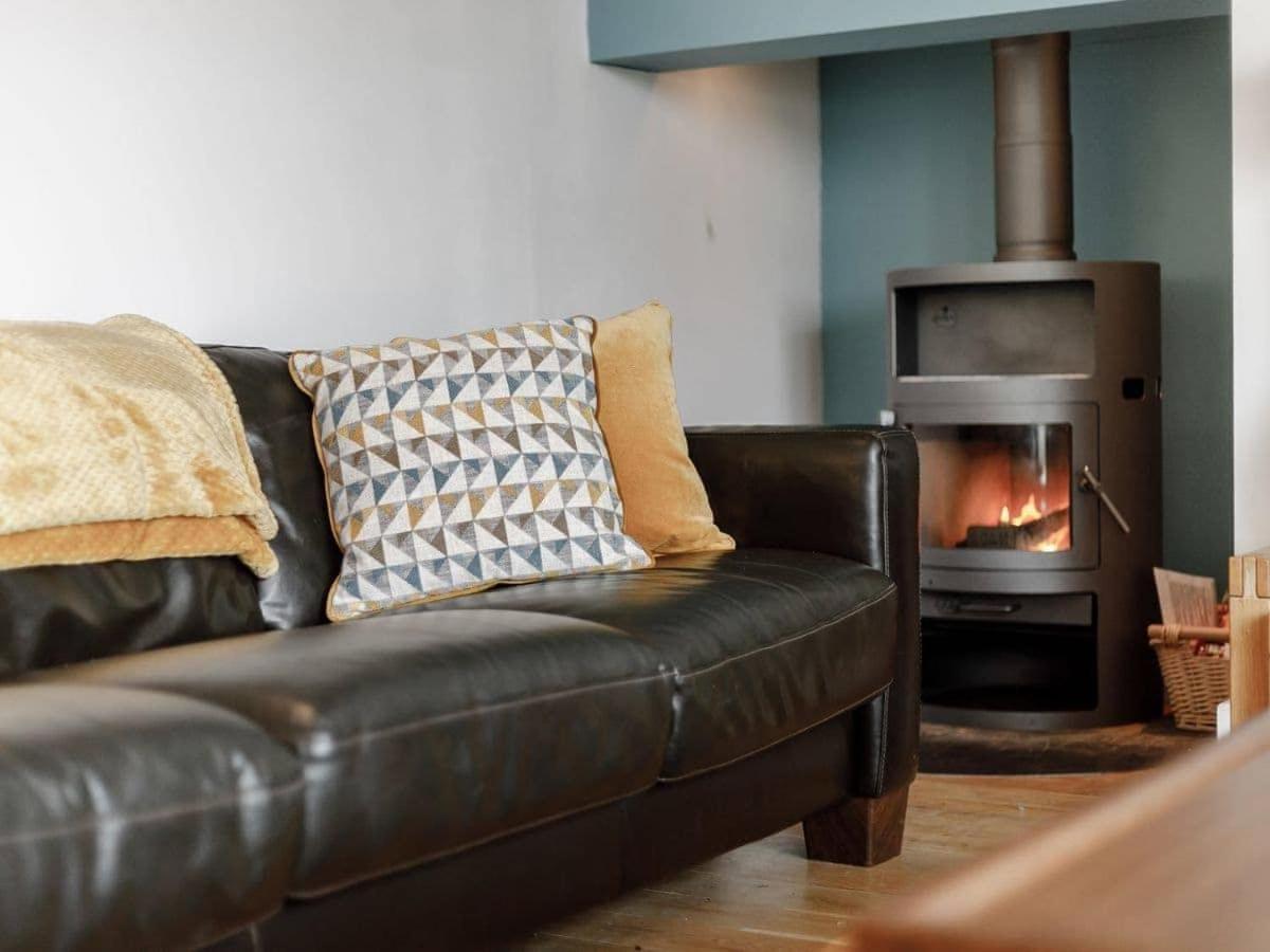 Cotswolds Lakehouse, With Hot Tub & Spa Access, Lower Mill Estate Somerford Keynes Eksteriør bilde